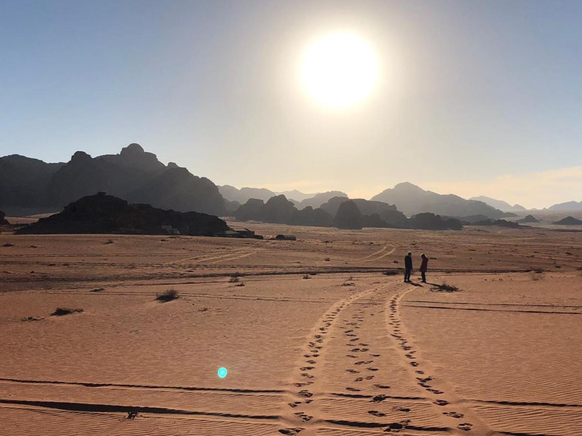 Desert Rock Camp ワディ ・ラム エクステリア 写真