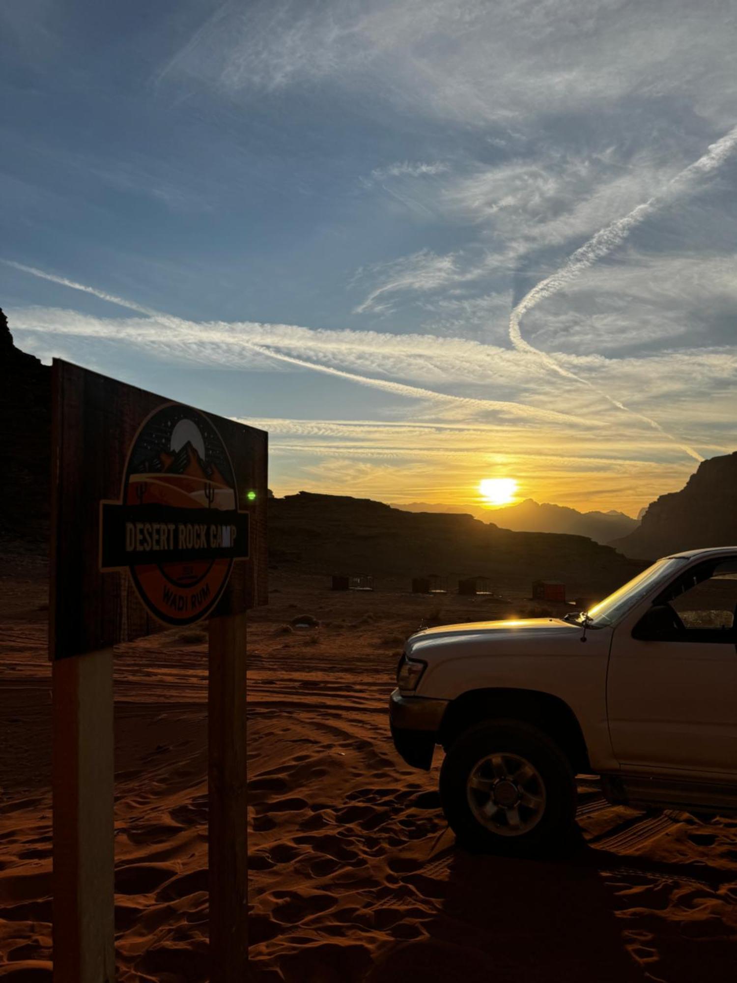 Desert Rock Camp ワディ ・ラム エクステリア 写真