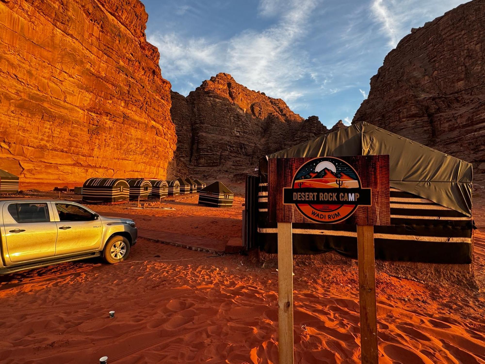 Desert Rock Camp ワディ ・ラム エクステリア 写真
